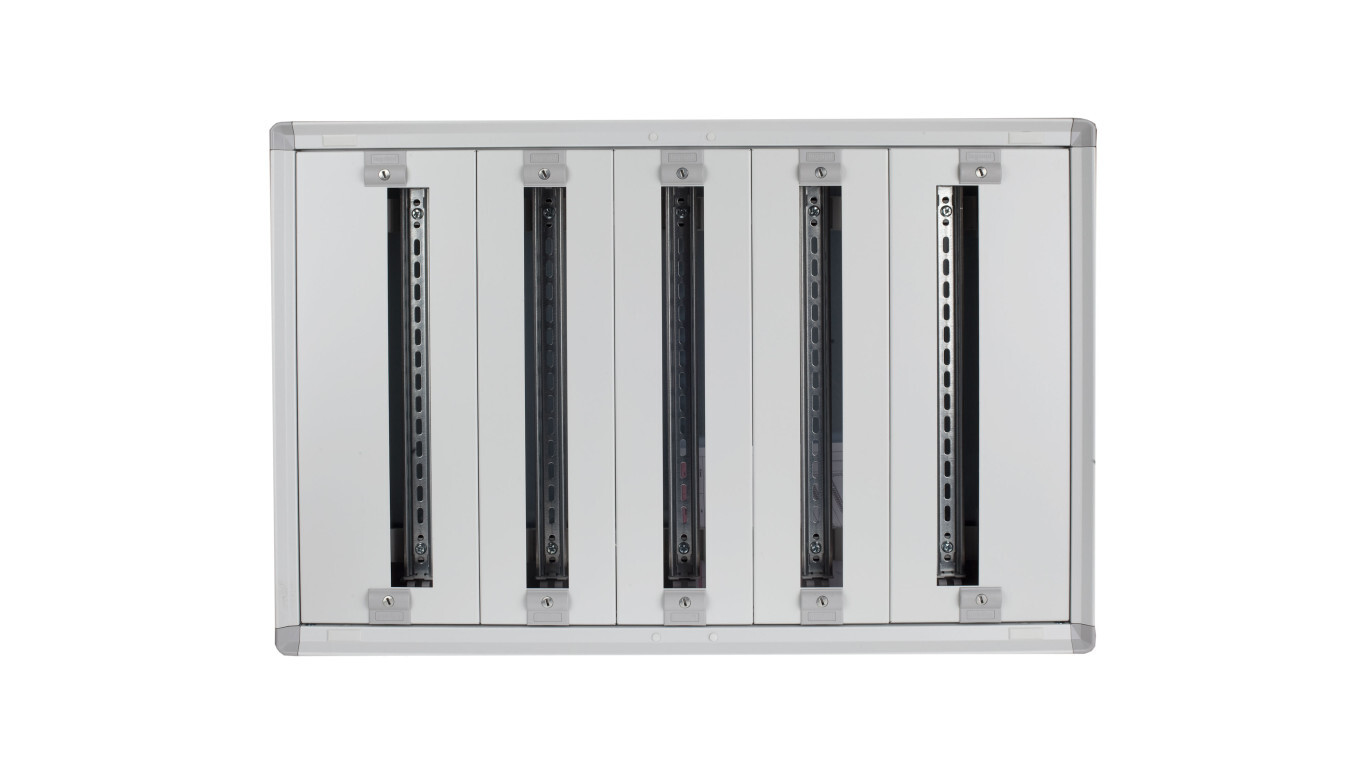 5x24 surface-mounted modular switchboard IP30 XL3 160 020005 /T2UK