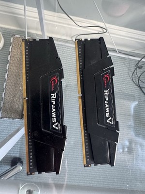 G.SKILL Ripjaws V Series (XMP) DDR4 RAM 16GB (2x8GB) 3200MT/s CL16-18-18-38 1...