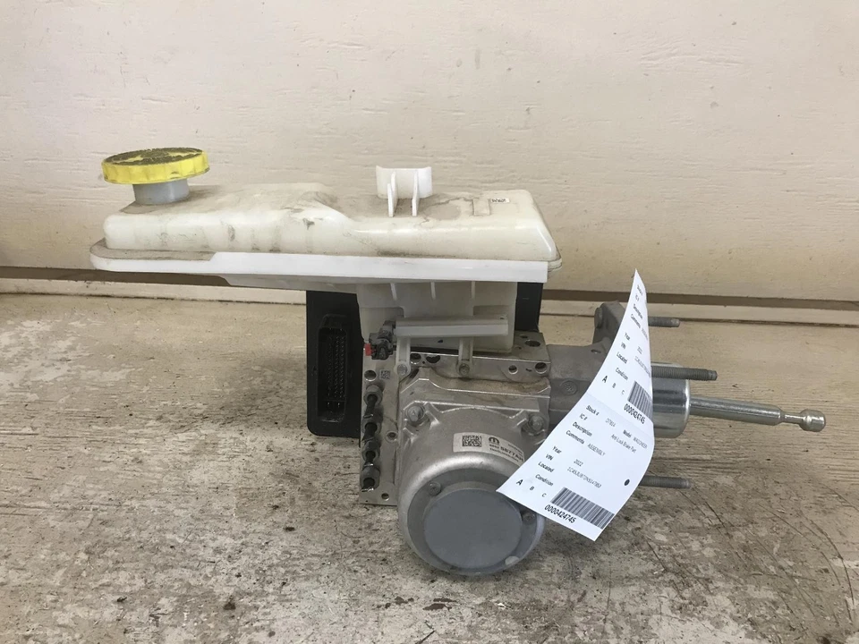 Used ABS Hydraulic Assembly fits: 2022 Jeep Wagoneer  Grade A - Image 2 of 4