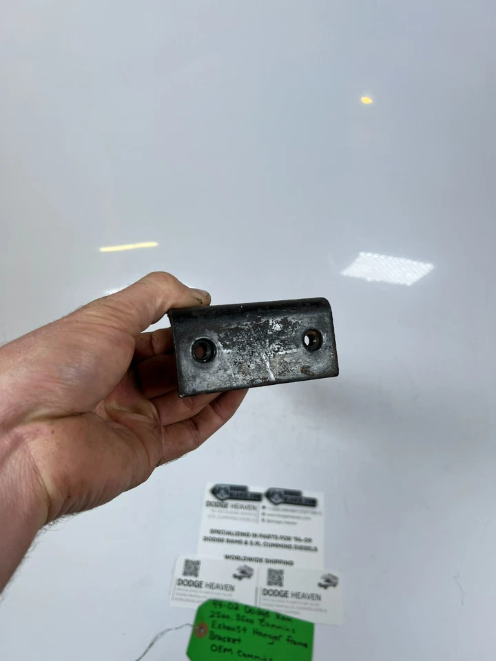 Soporte de marco de suspensión de escape Cummins 5,9 L Dodge Ram 2500 3500 1994-2002 fabricante de equipos originales Foto 4 de 4