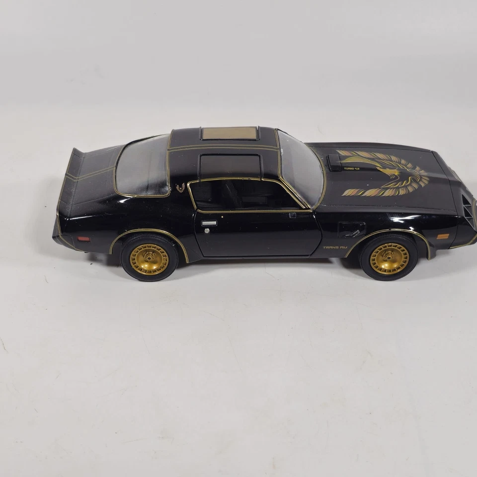 Smokey And The Bandit 1980 Pontiac Firebird Diecast Car Greenlight - Image 2 of 4