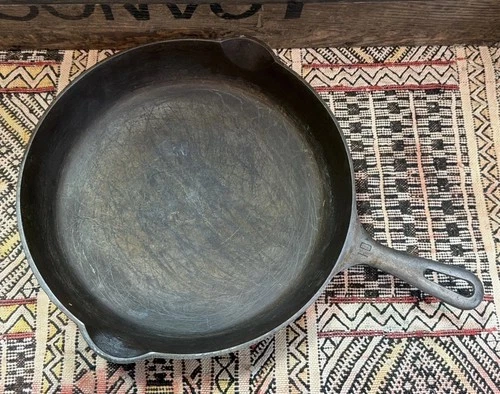 Vtg Griswold #10 Cast Iron Skillet 716 H Block Logo Erie PA USA Pan Antique