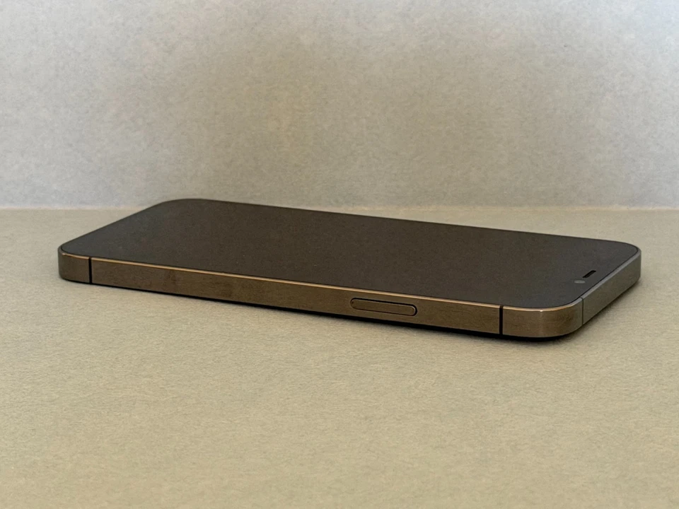 Apple iPhone 12 Pro - 256GB - Graphite (Unlocked) + Box - See Full Description! - Image 3 of 4