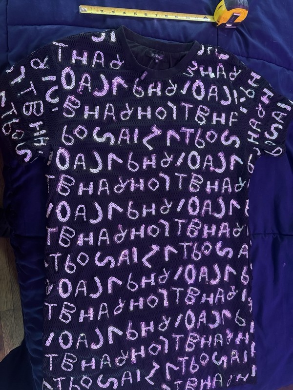 Le Fleur NYC Mesh Sequin Alphabet T-Shirt Black Purple Short Sleeve Dress M