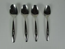 International Silver Rosebud Rogers Cutlery 6 3/4" Soup Spoon Set of 4