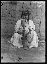 Photo:Sahara Desert Woman Herb Medicine Mortar Pestle 1920s