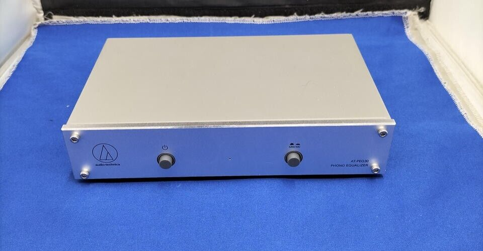 Audio-Technica AT-PEQ30 Phono Equalizer Used Free Shipping