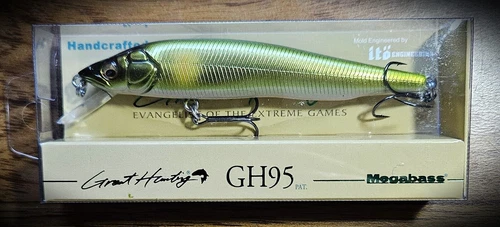 Megabass Great Hunting GH95 Jerkbait Minnow Shiny Keimura Ayu--Fast USA Shipping