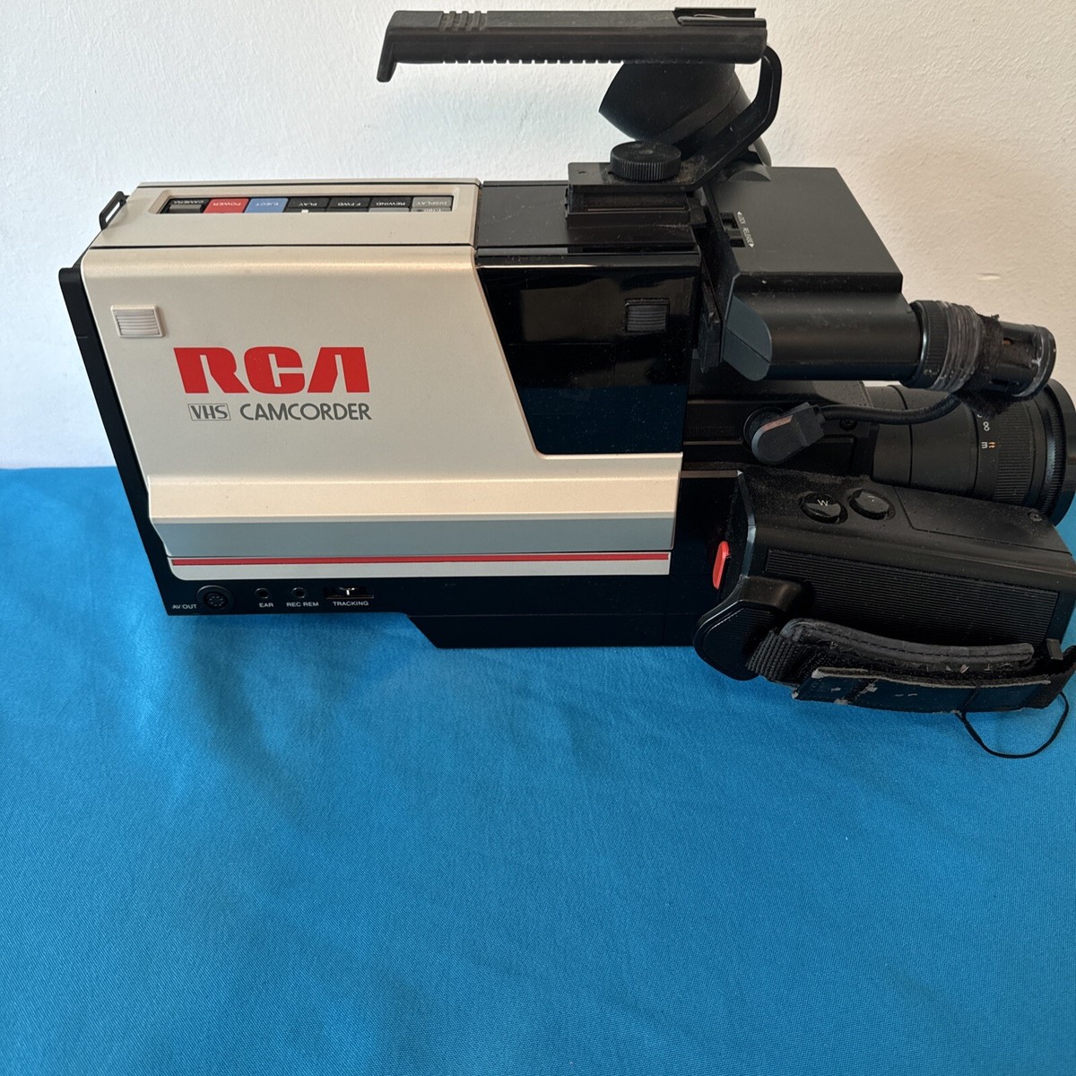 VINTAGE 1987 RCA CPR300 VHS CAMCORDER FOR PARTS