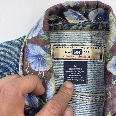 Lee Womens Floral Embroidered Jean Jacket Size M Blue Denim Boho