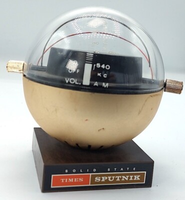 VINTAGE Sputnik space age design Times radio Panasonic Solid State
