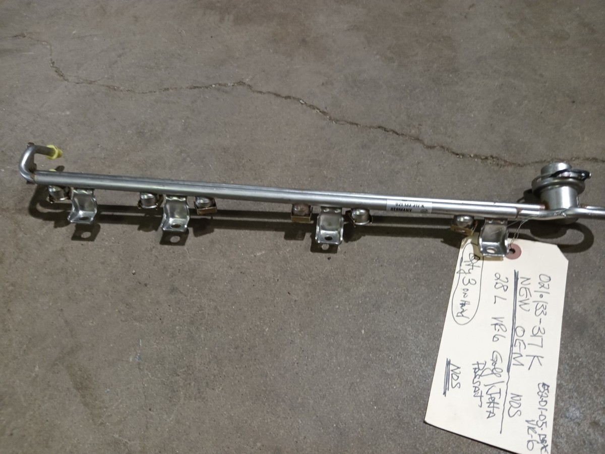 NOS Fuel Rail VW VR-6 New Old Stock OEM VW 2.8L Jetta GOLF 021-133