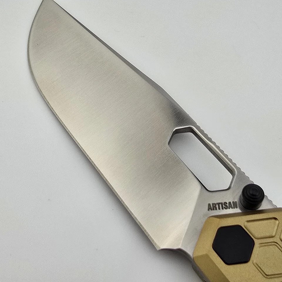 Artisan Cutlery Beest Folding Knife S35VN Gold Titanium Carbon Fiber 1878G-GL - Image 4 of 4