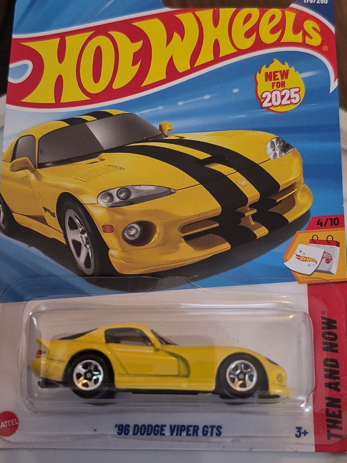 Hot Wheels '96 Dodge Viper GTS Yellow #76/250 Then and Now #4/10
