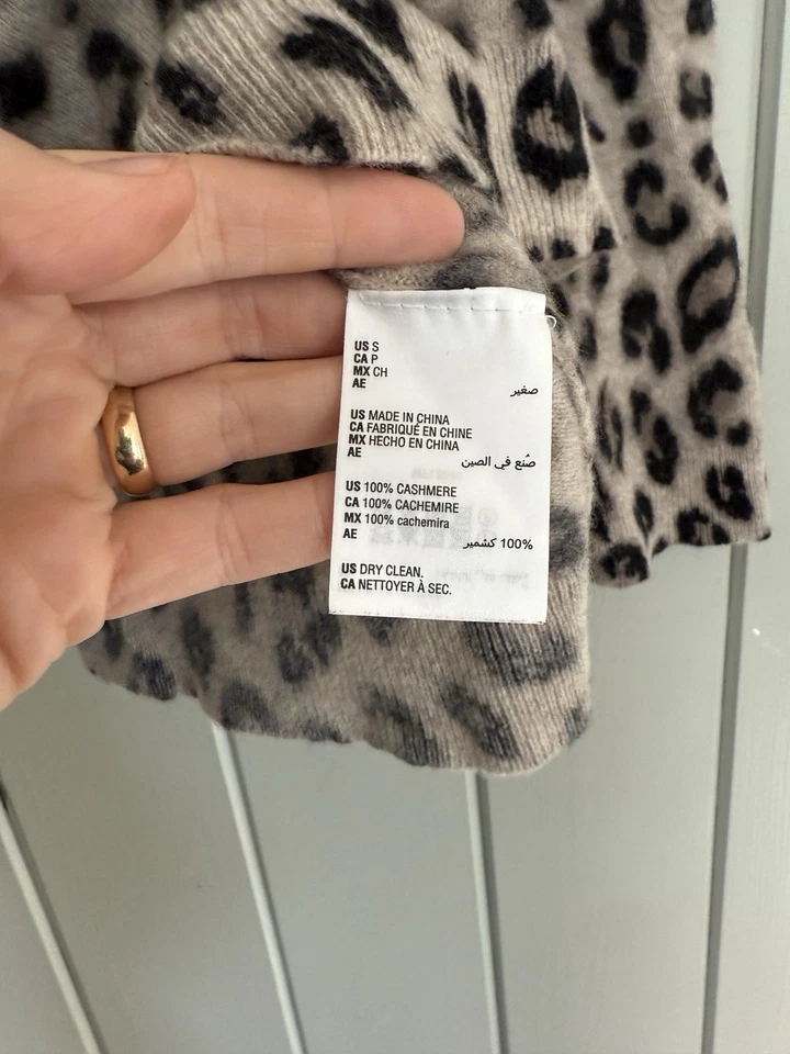 Suéter Charter Club 100% Cachemira Estampado Leopardo S Pequeño Gris Suave Lujo Foto 4 de 4
