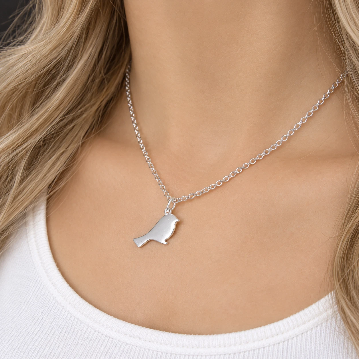 Silver Robin Bird Necklace - Songbird Charm Pendant - Nature Bird Lover Jewelry - product detail image 3