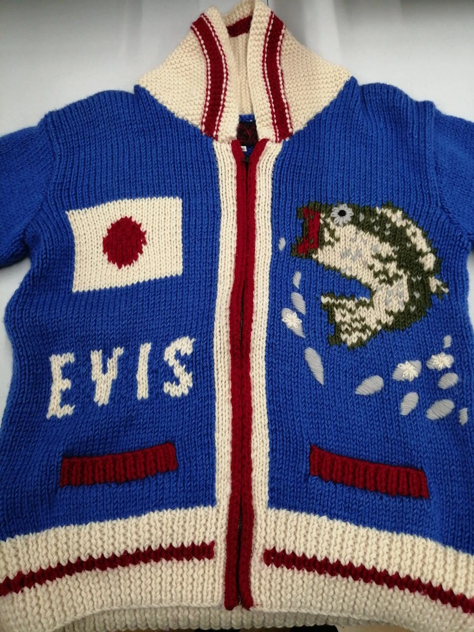 EVISU Black Bass Lure Pattern Cowichan Sweater Size 40 Vintage Knit image 2