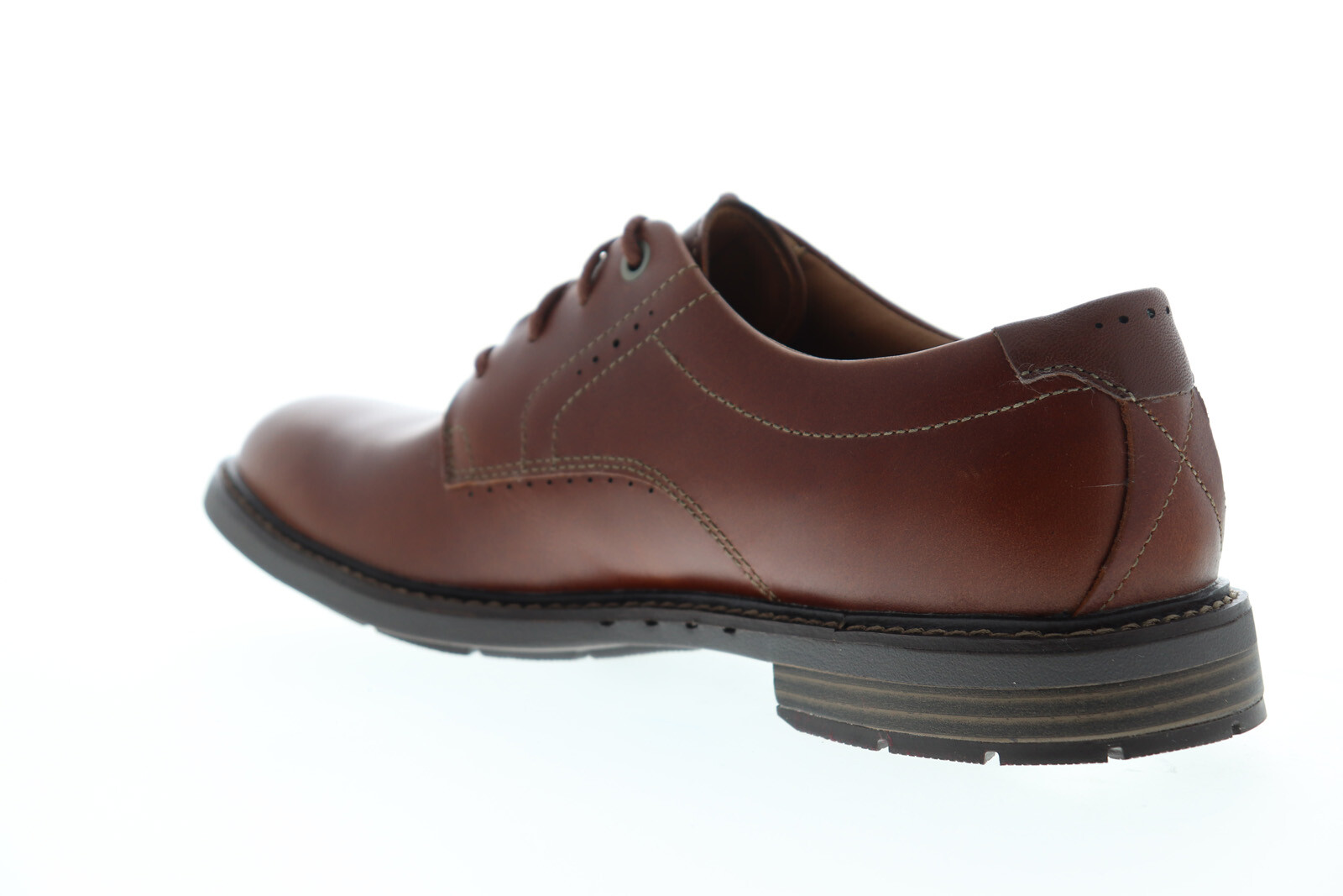 clarks unelott plain black