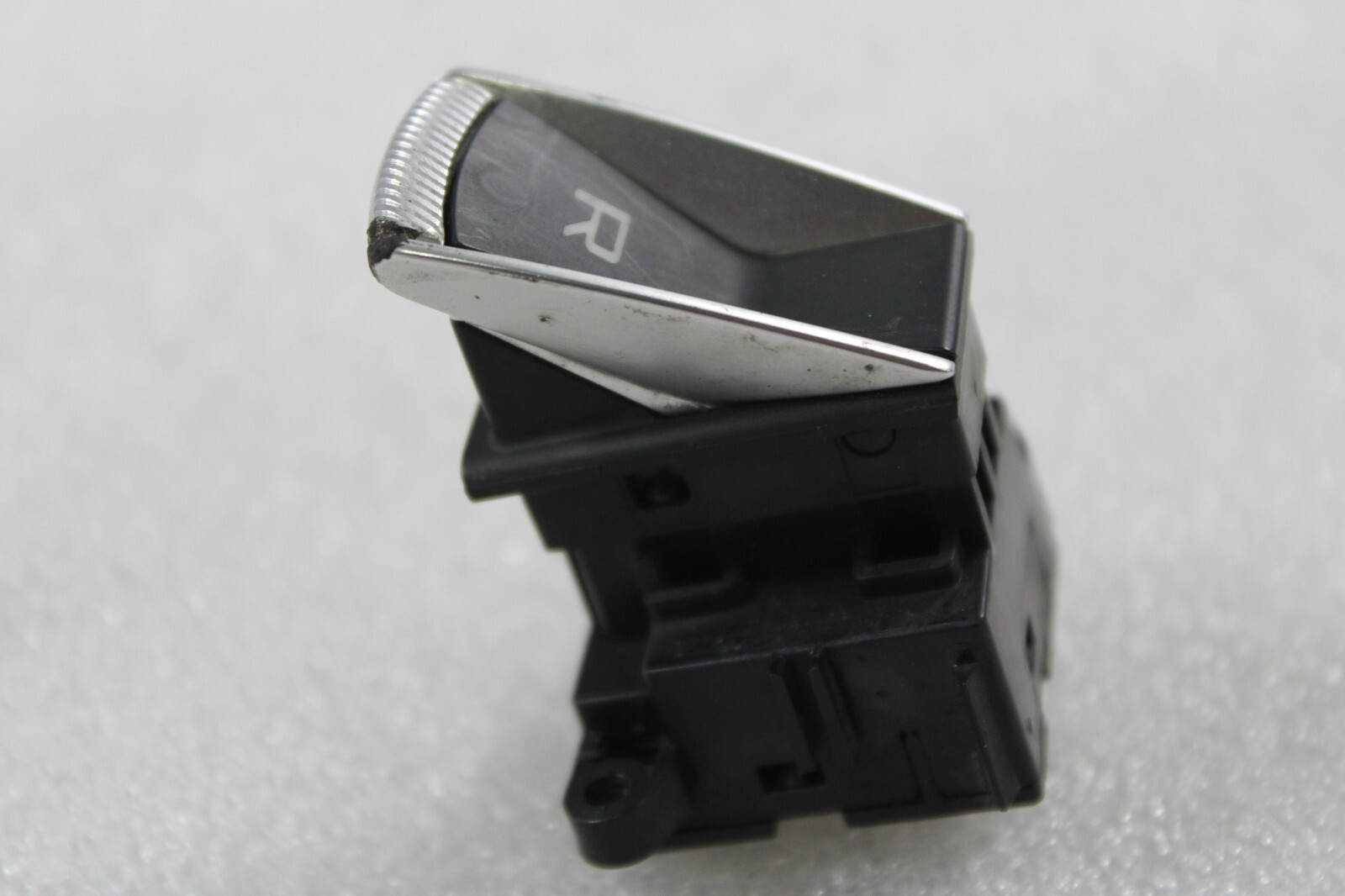 McLaren 720S, Reverse Switch, Used, P/N 14MA055CP