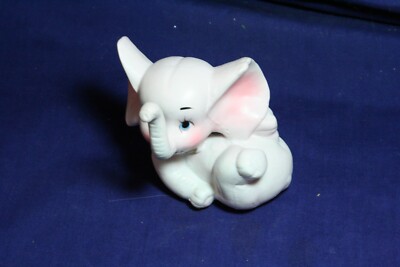 Pink Ceramic Elephant Ring Holder