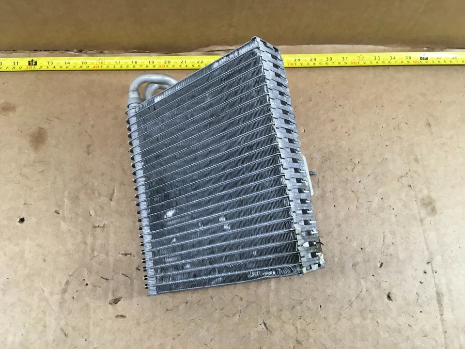 Válvula de expansión evaporador base Mini Cooper Countryman 2007-2014 9185521 OEM. Foto 2 de 4