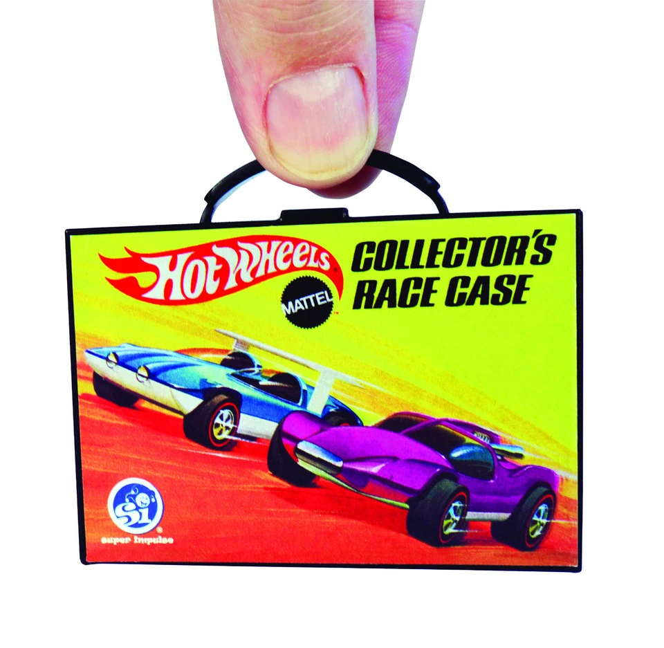 世界上最小的收藏家赛车盒风火轮带神秘汽车 — 第 2/4 张图片