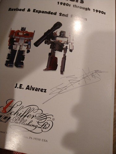 The Unofficial Guide to Transformers : 1980s Through 1990s (2001) auto Alvarez - 第 4/4 張圖片