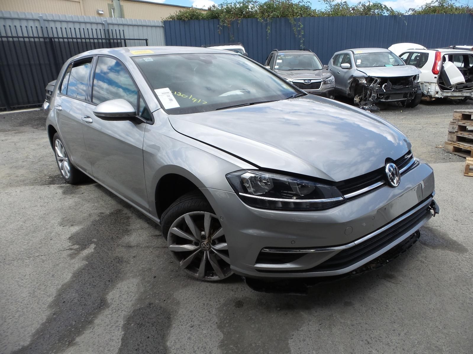 2018 Volkswagen Golf CENTRE & LEFT LHS LH REAR SEAT BELT STALK ONLY GEN 7 12/12-08/20 image 5
