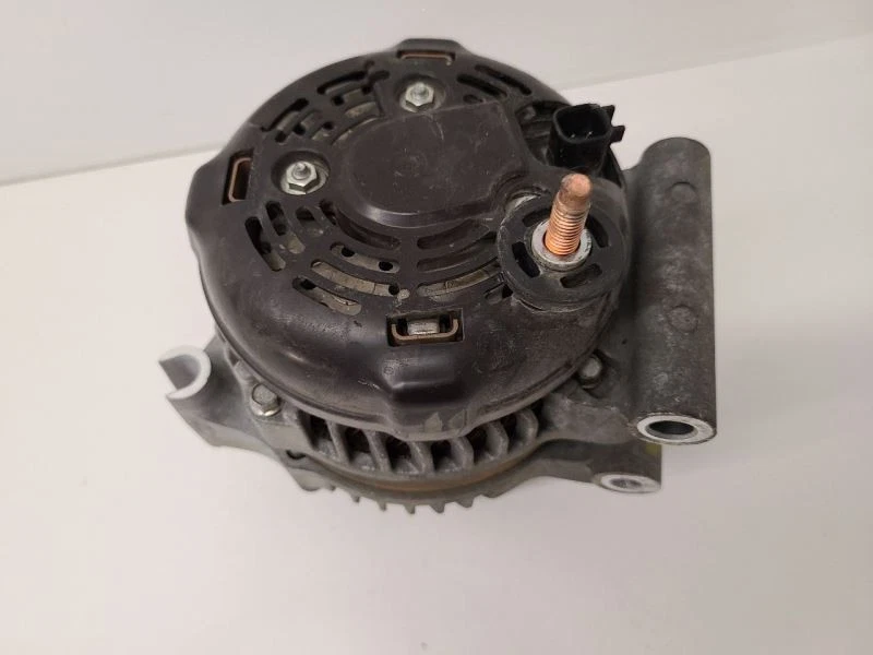 2014-2022 JEEP CHEROKEE 3.6L Alternator 68271763AB - Image 2 of 4