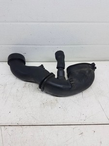 BMW 5 E60 E61 2006 Diesel 170kW Ansaugrohr Ansaugschlauch Turbolader 7794172