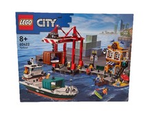 LEGO CITY: Hafen mit Frachtschiff (60422)