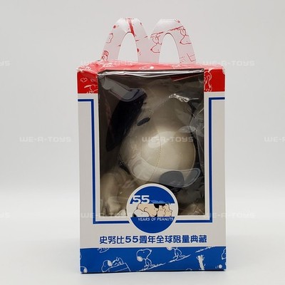 McDonalds Japan Classic Snoopy 55 Years Of Peanuts Collectible