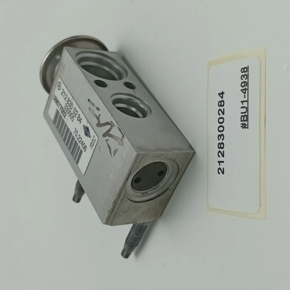 2006-2019 Mercedes-Benz E350 AC Expansion Valve 2128300284 - Image 4 of 4