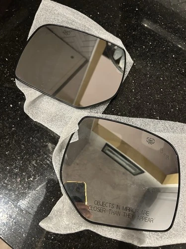 Subaru Forester Heated Mirrors With Blind Spot, 2017