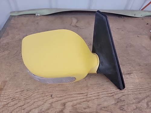 2004 2005 2006 Scion XB RH Passenger Right Side View Mirror Power OEM