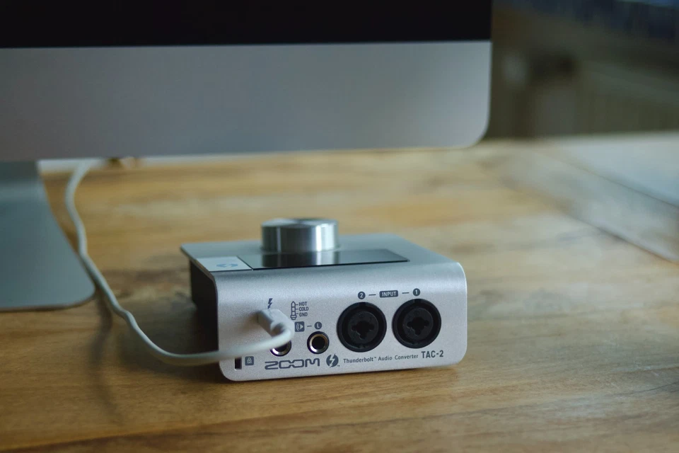 ZOOM TAC-2 Thunderbolt Audio Interface - Bild 3 von 4