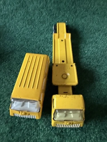 Vintage Tonka 1970's Mini Semi Truck Cab & Lowboy Flatbed Trailer - School Bus