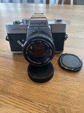 Minolta Rokkor 1.4 50mm mit Minolta SRT303b (defekt) und Adapter