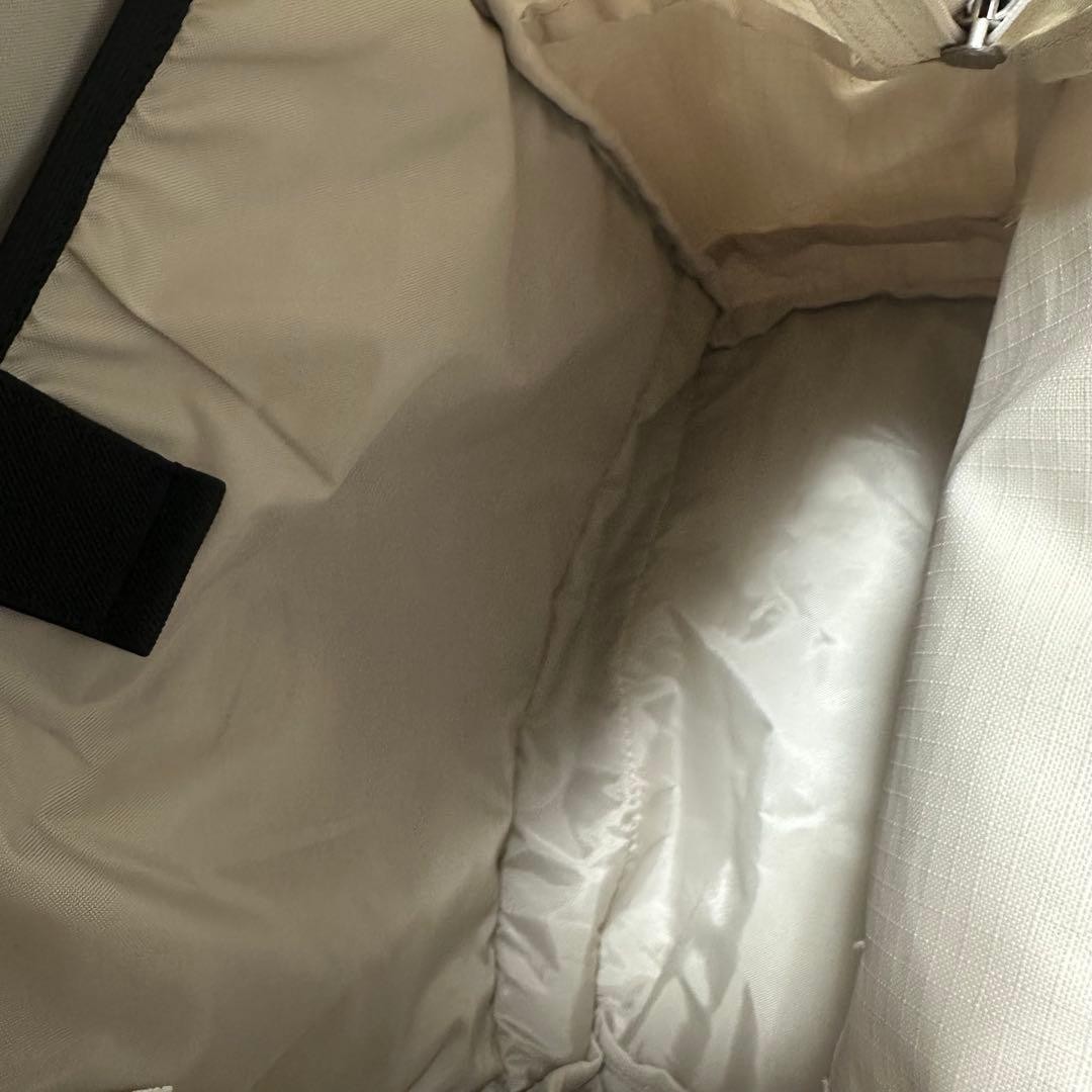 The North Face white backpack, simple, functional… - image 4