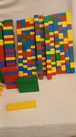 Vintage  Lego Duplo Bricks 569 Pieces, Size Details In Description Read