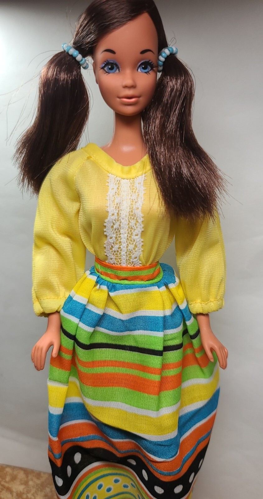 Floral Robe Avec Dentelle Corsage Plus Paire Chaussures Pour Barbie Taille Doll