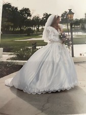 Vintage David Bridal wedding dress, 2 Veils, Shoes, Reception Dress& Petticoat