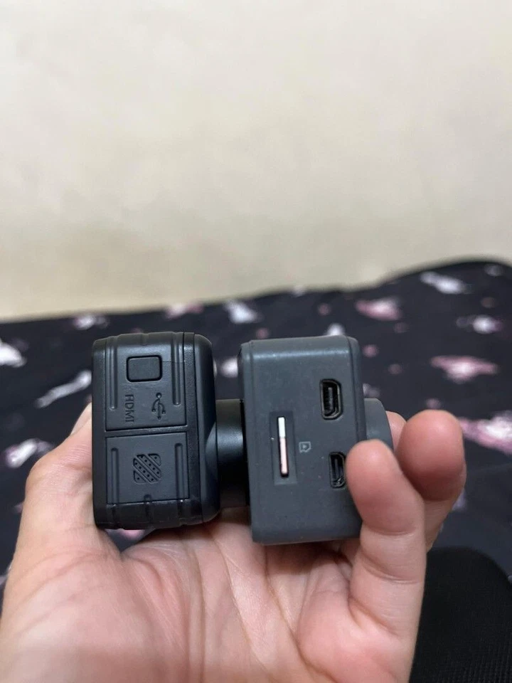 ACTION CAMERA AKASO V50 AND BRAVE 7 LE BLACK USED - Image 2 of 4