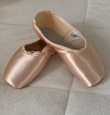 Bloch B-Morph Pointe Shoes, Brand New, Size 5 1X