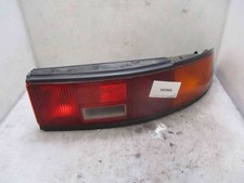 Feu arrière Mazda 323