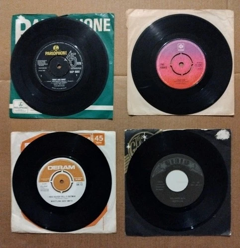 Job Lot of 32 Rock and Pop 7 Singles From The 60s. Beatles Stones Who Kinks Etc
