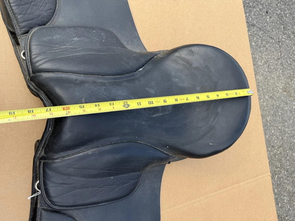 Vintage English Horse Saddle Black Leather 16” Seat – Used Equestrian Tack - Image 2 of 4