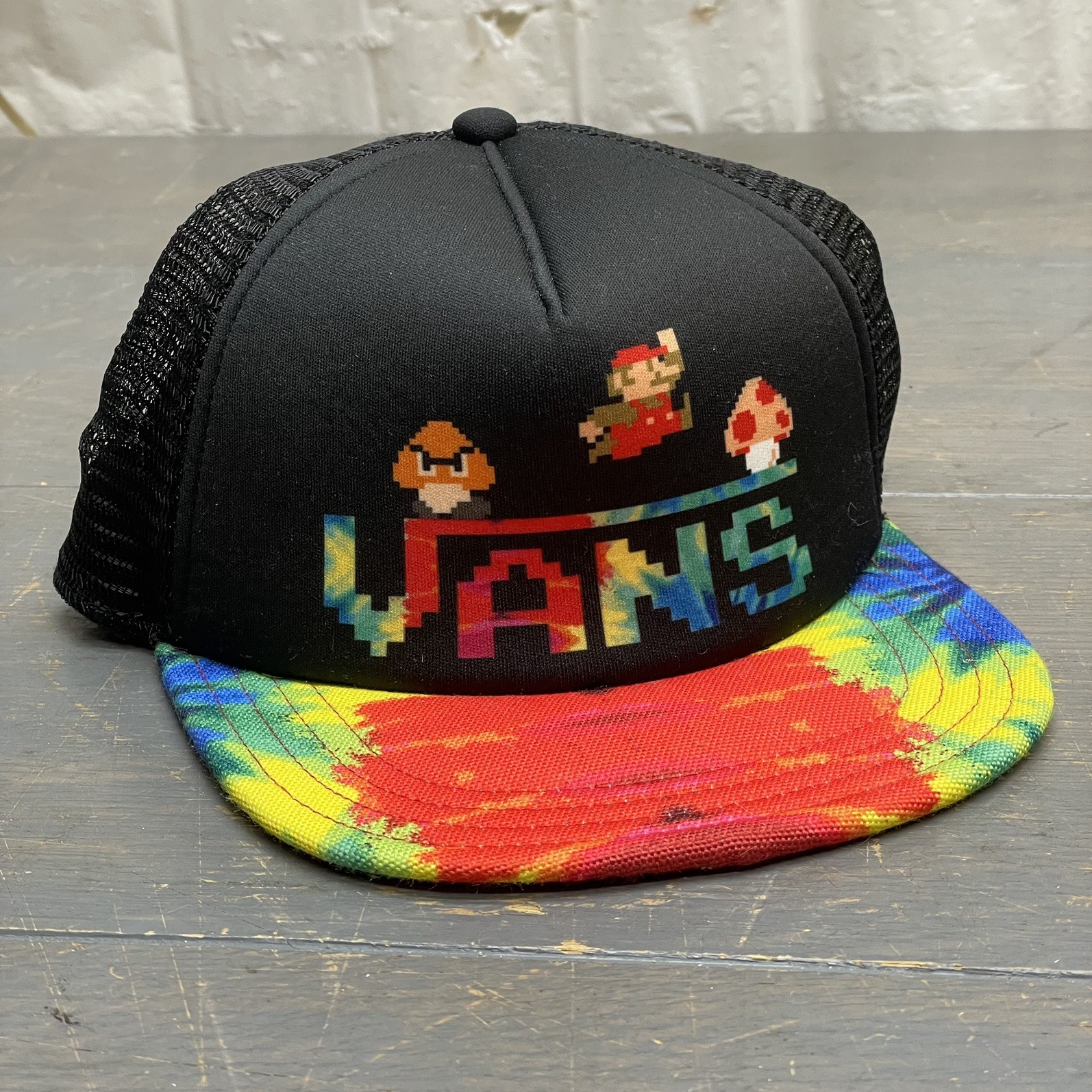 Vans x Nintendo Collab Super Mario Bros Snapback Trucker Hat Tie-Dye 8-Bit Pixel