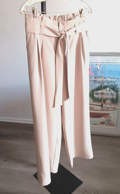 Lillusory High Waist Wide Leg Flowy Beige Tan Pants with Sash Size Large