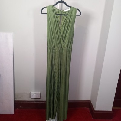 Sehr grüner plissierter Jumpsuit Damen ärmellos Wickeloptik UK Größe 18
